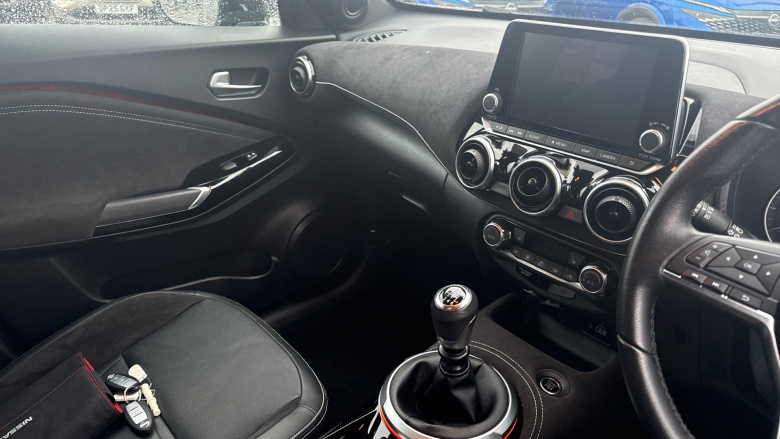 Nissan Juke 1.0 DiG-T 114 Tekna+ 5dr Petrol Hatchback